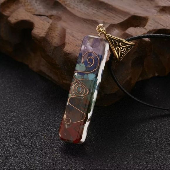 Chakra 7 Natural Stones Energy Pendant Necklace - Picture 3 of 8